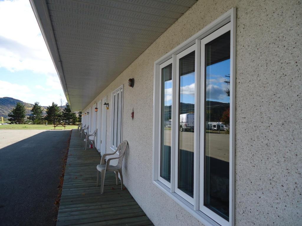 Maison Chez Laurent Baie-Saint-Paul Exterior foto